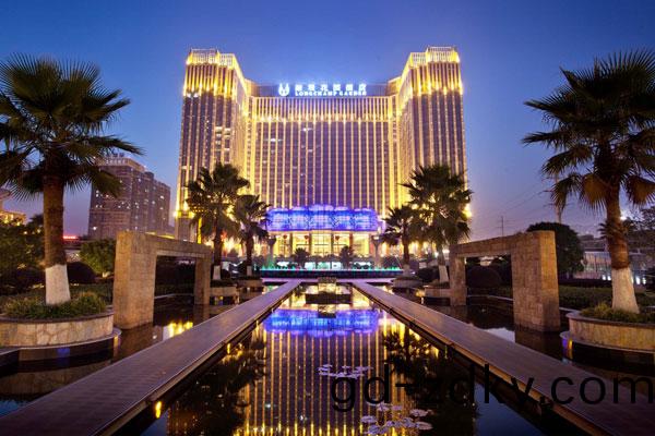 酒店中央空調-螎(rong)城蘤園酒店