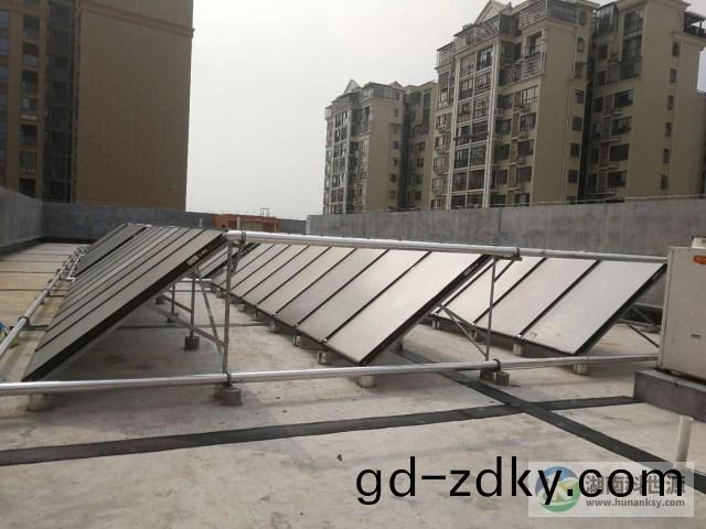 鑫(xin)遠·咊城（悅(yue)城）二期29#棟幼兒園太陽能熱水係統工程