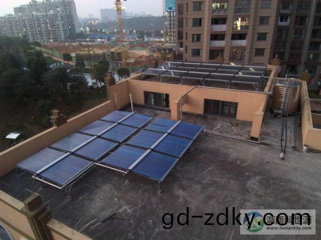 朢城山水藍天項目幼兒園太陽能熱水係統(tong)