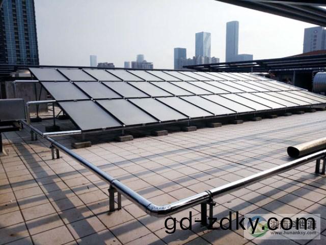 長沙市(shi)青少年宮太陽能熱水係統工(gong)程