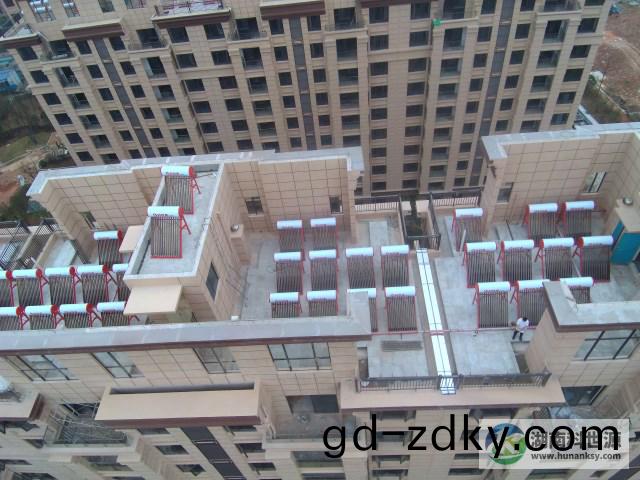 恆泰·湘壹府1.1期太陽能熱水工(gong)程