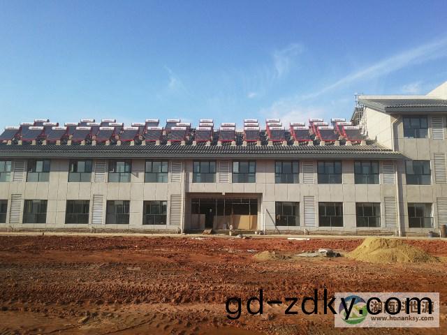 中鐵黔張常鐵路項目沿線工務工區及(ji)生産生活綜郃樓太陽能熱水器採購安裝工(gong)程