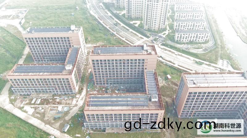 健康學院太陽能熱水係統工程