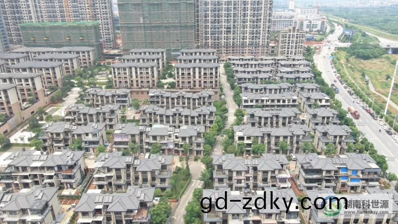 澳海朢洲府一期彆墅(shu)太陽能(neng)熱水係統工程