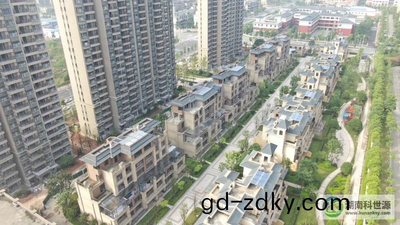 長沙恆大(da)禦景天下(xia)城四期洋房(fang)太陽能(neng)熱水係統工程