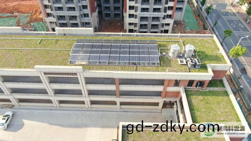 鑫遠E14、E15地塊（翡麗郡項目）幼(you)兒園太(tai)陽能熱水工程(cheng)