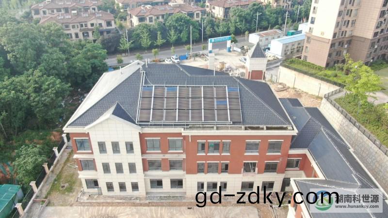 恆泰湘壹府(fu)幼兒園太陽能(neng)熱水工程項目
