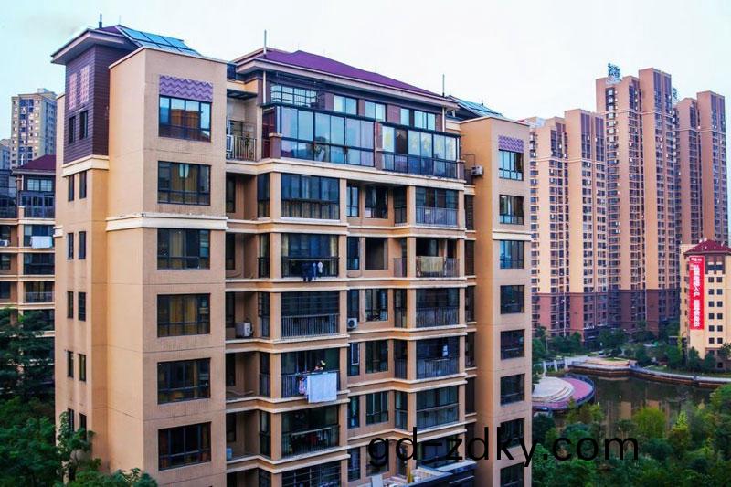 小高層住宅(zhai)太陽能熱水(shui)係統(tong)