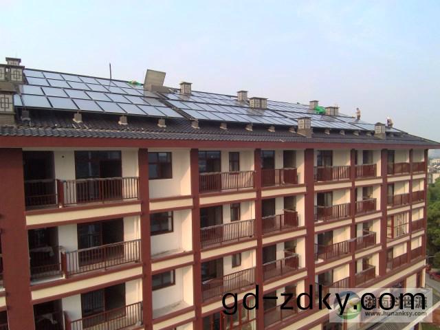 屋麵太(tai)陽能熱(re)水工程 屋(wu)麵(mian)太陽能熱水工程