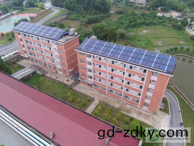 學校宿捨太陽(yang)能熱水工程 學校宿(su)捨太陽能熱水(shui)工程