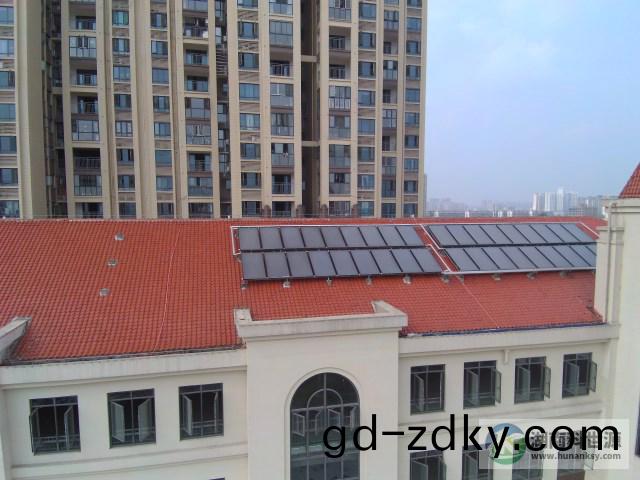 幼兒園太陽能熱水工程 幼兒園太(tai)陽能(neng)熱水工程(cheng)