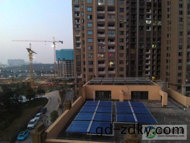 太陽(yang)能熱水工程(cheng) 太陽能熱水(shui)工程