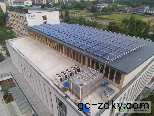 太陽能+空氣能熱水係統 太陽能+空氣能熱(re)水係(xi)統