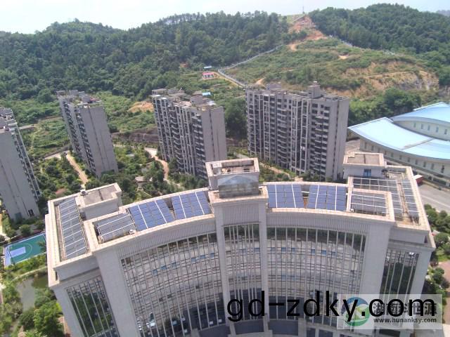 屋頂太陽(yang)能(neng)熱水工程(cheng) 屋頂太陽能熱水工程