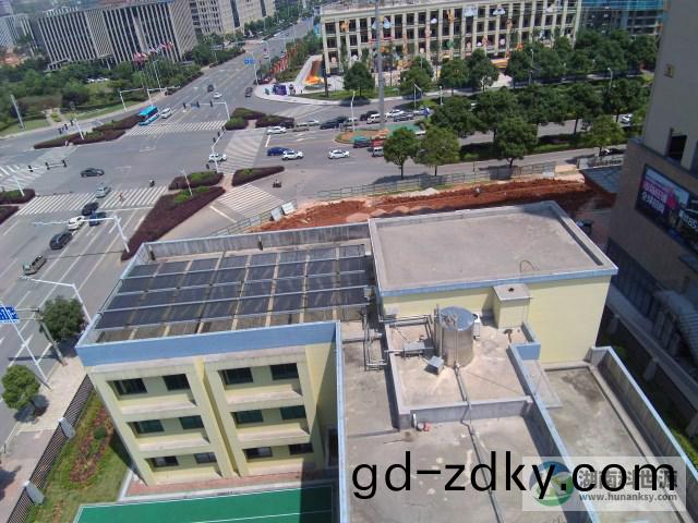 幼兒(er)園太陽能熱水係(xi)統工程 幼兒園太陽能熱水係統(tong)工程