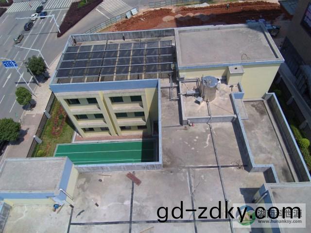 幼兒園太陽能熱水係統工程 幼兒(er)園太陽能熱水(shui)係統工程