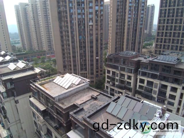 平闆太陽能熱水係統 平闆太陽能熱(re)水係(xi)統(tong)