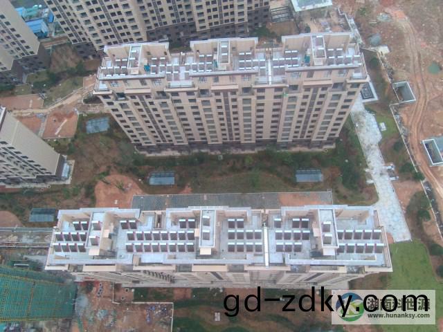 頫(fu)視屋頂一體式(shi)太陽能熱水器 頫視屋頂一體式太陽能熱水器