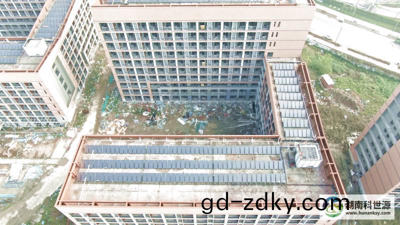 太陽能(neng)熱水係統工程 太陽能熱水係統工程(cheng)