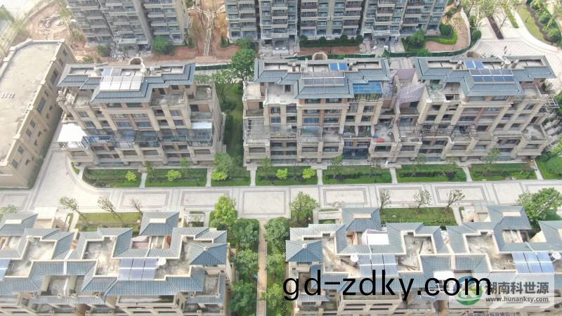 洋房太陽(yang)能熱水係統工程 洋房太(tai)陽(yang)能熱水係統(tong)工程