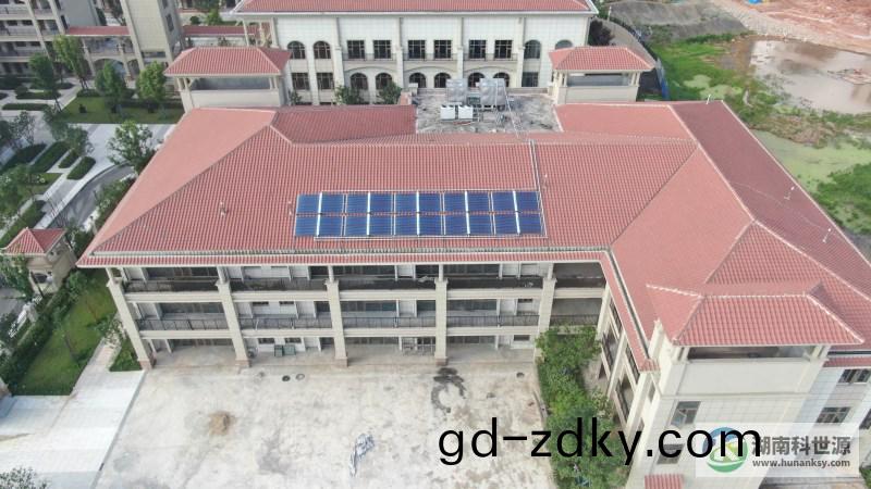 幼兒園部分(fen)太陽能熱水係統工程 幼兒園部分太陽能熱水(shui)係(xi)統工程