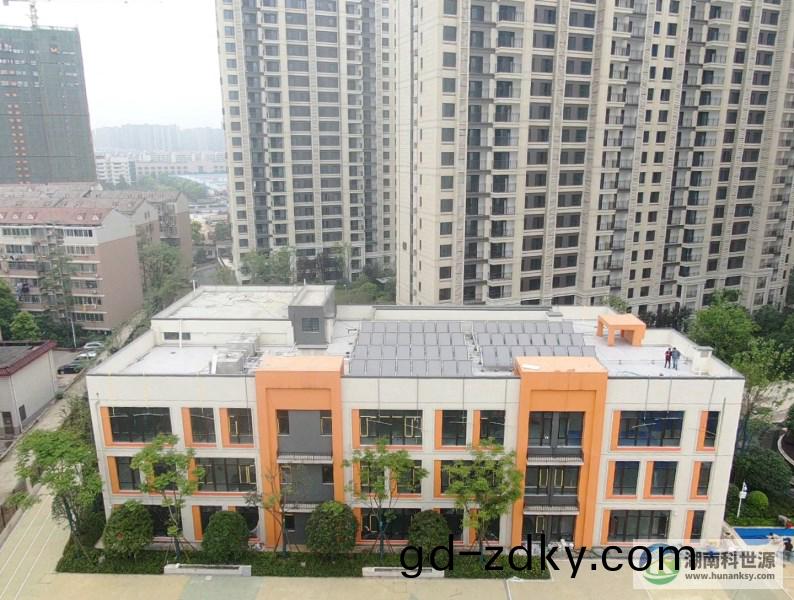 幼兒園太陽能熱水係統工程 幼兒園(yuan)太陽能熱水係統工程